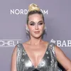 Onthuld: 'Katy Perry en Taylor Swift zijn familie van elkaar'