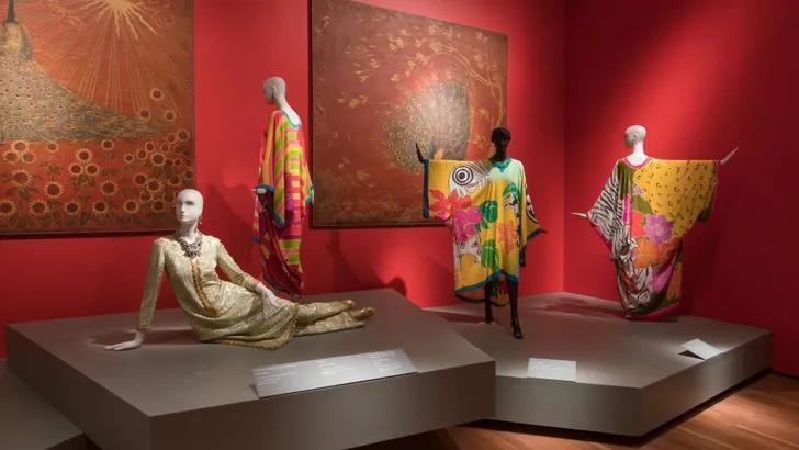 OSCAR DE LA RENTA: THE RETROSPECTIVE