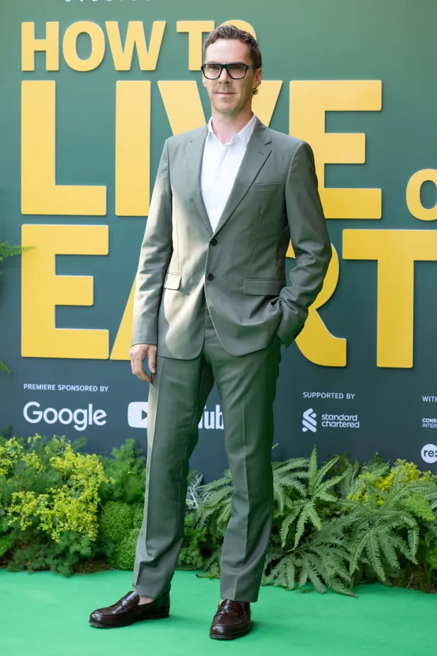 Benedict Cumberbatch tijdens première How to live earth 2026
