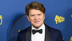 Beau van Erven Dorens, presentator van Weet Ik Veel.