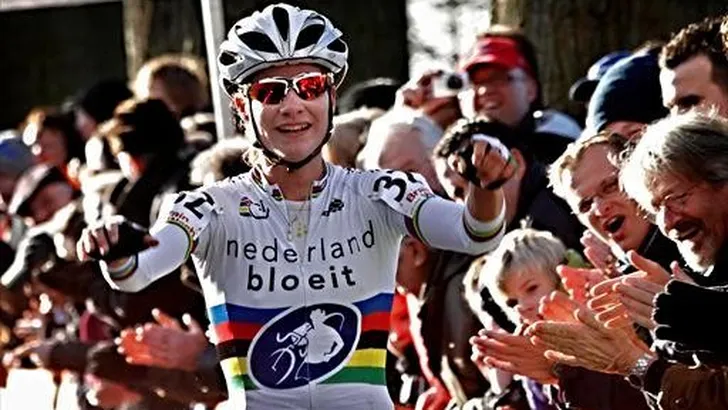 Vos en Wellens winnen op de Cauberg
