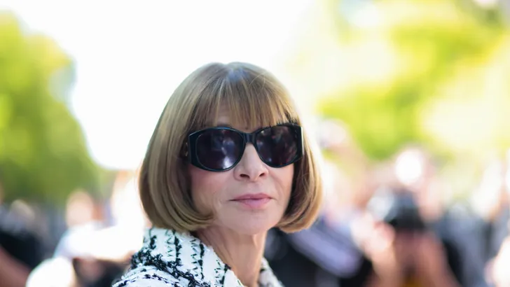 Deze tijdloze outfit is een no-go volgens Anna Wintour 