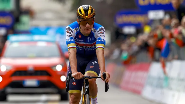 remco evenepoel in ronde van lombardije