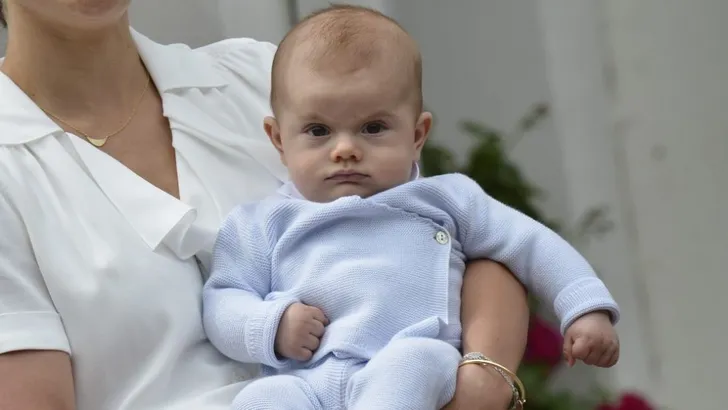 Prins Oscar van Zweden 1 jaar, nieuwe foto's! 