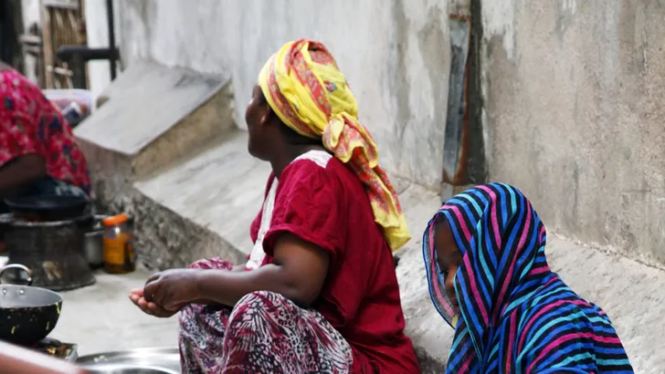 Marie Claire Reportage: Deze vrouwen in Mauritanië worden gedwongen te eten