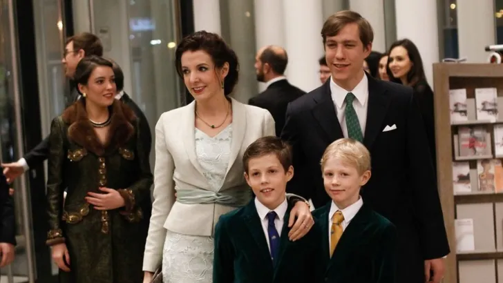 Huh, zijn prinses Tessy en prins Louis weer bij elkaar? 