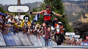 Tour Down Under: Porte onderstreept suprematie op Willunga Hill