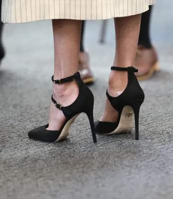 Meghan Markle's heels