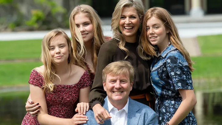 Willem-Alexander vol lof over dochter Amalia
