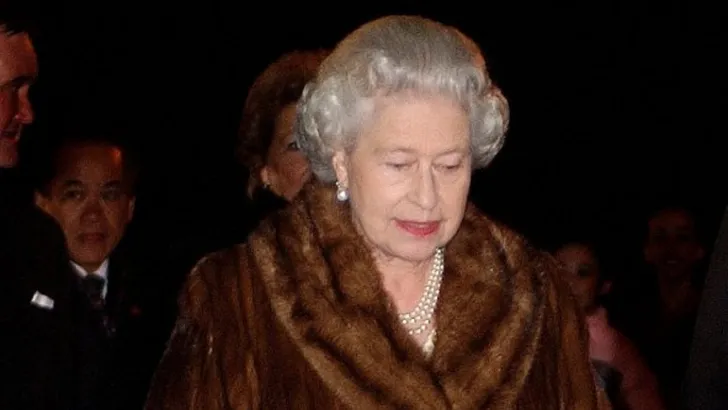 Britse royals stappen over op namaakbont