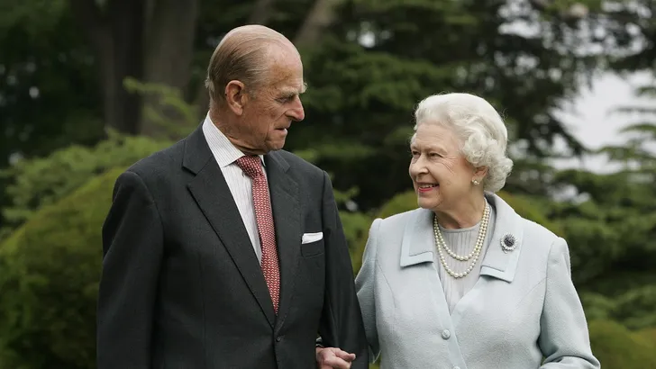 Prins Philip (99) 'uit voorzorg' opgenomen in ziekenhuis