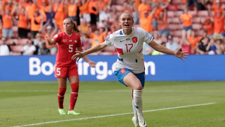 Oranjevrouwen door naar de kwartfinale! 