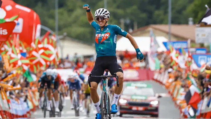 Urko Berrade wint in Vuelta