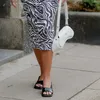 Iedereen loopt ineens op deze suède H&M slippers (en jij wilt ze ook) | Elegance