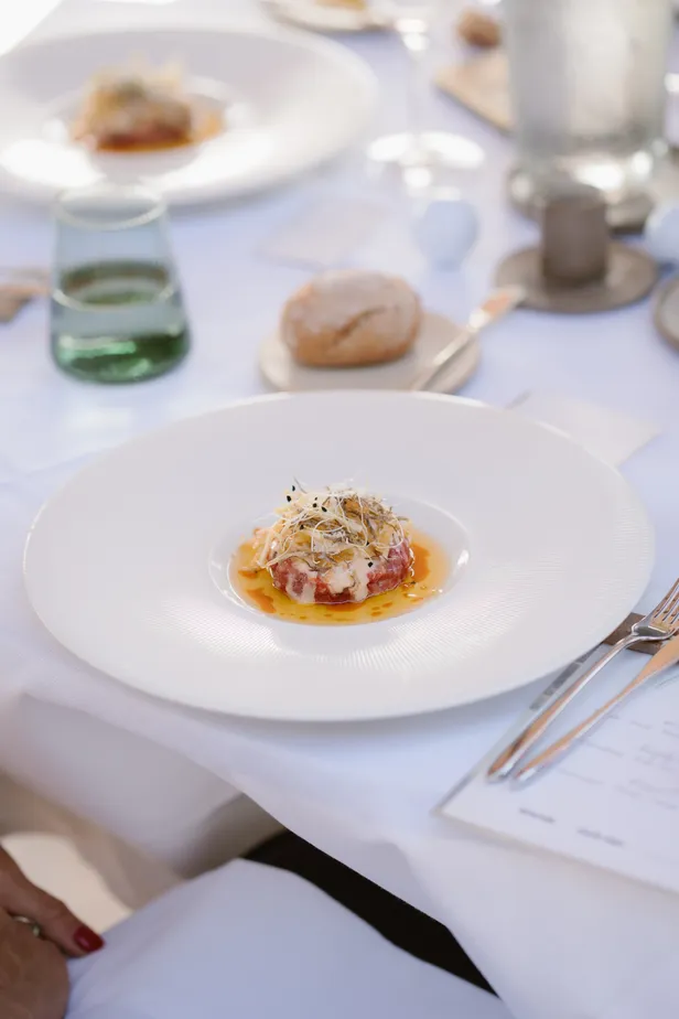 De heerlijke rundertartaar bereid door executive head chef Tom Schoonus en zijn team van restaurant Nami