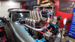 VIDEO: Ford Mustang met acht turbo's