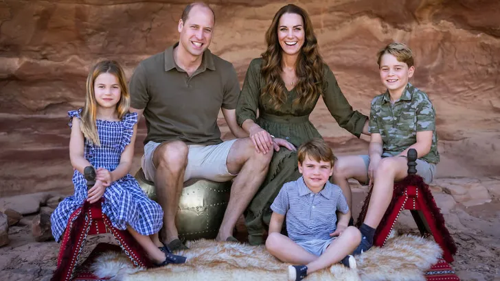 Cambridges Royal Christmas Card 2021