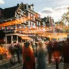Waarom we ons op Koningsdag nét iets meer verbonden voelen met elkaar | Nouveau