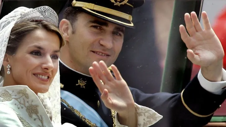 Spaanse bling: de 5 mooiste tiara's van Letizia