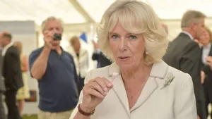 Camilla lust wel een hapje