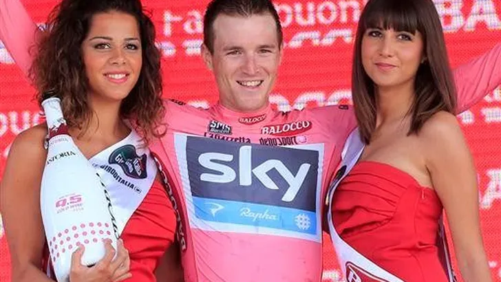 Sky wint ploegentijdrit Giro, Puccio (23) leider