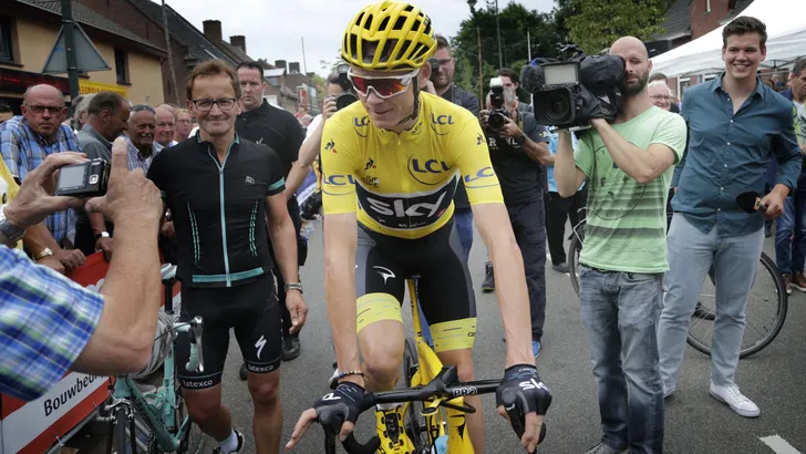 Etten-Leur strikt Chris Froome voor profcriterium dankzij privéjet