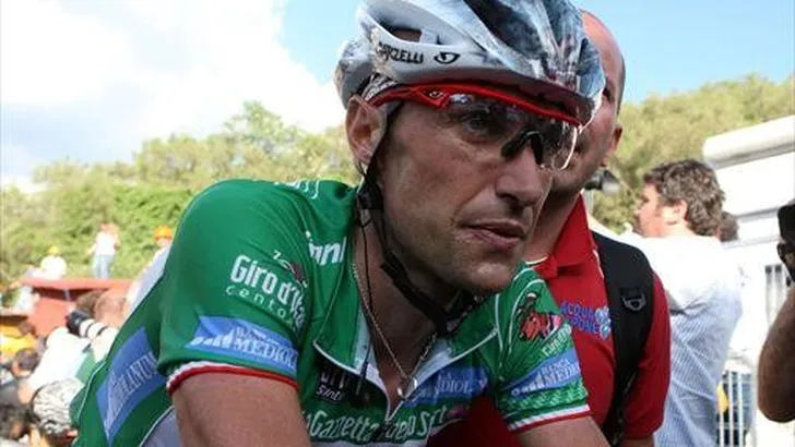 Giro: Garzelli winnaar van het bergklassement