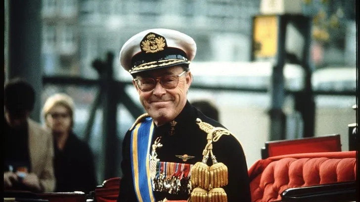 Je kunt nu een echte prins Bernhard bezitten!