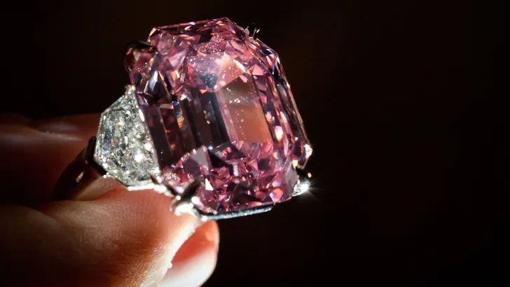 De Winston Pink Legacy diamant is weer te koop