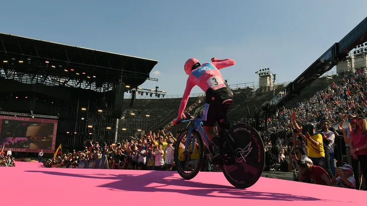 Italiaanse bondsvoorzitter: 'Giro mogelijk in augustus, levert wel een puzzel op'