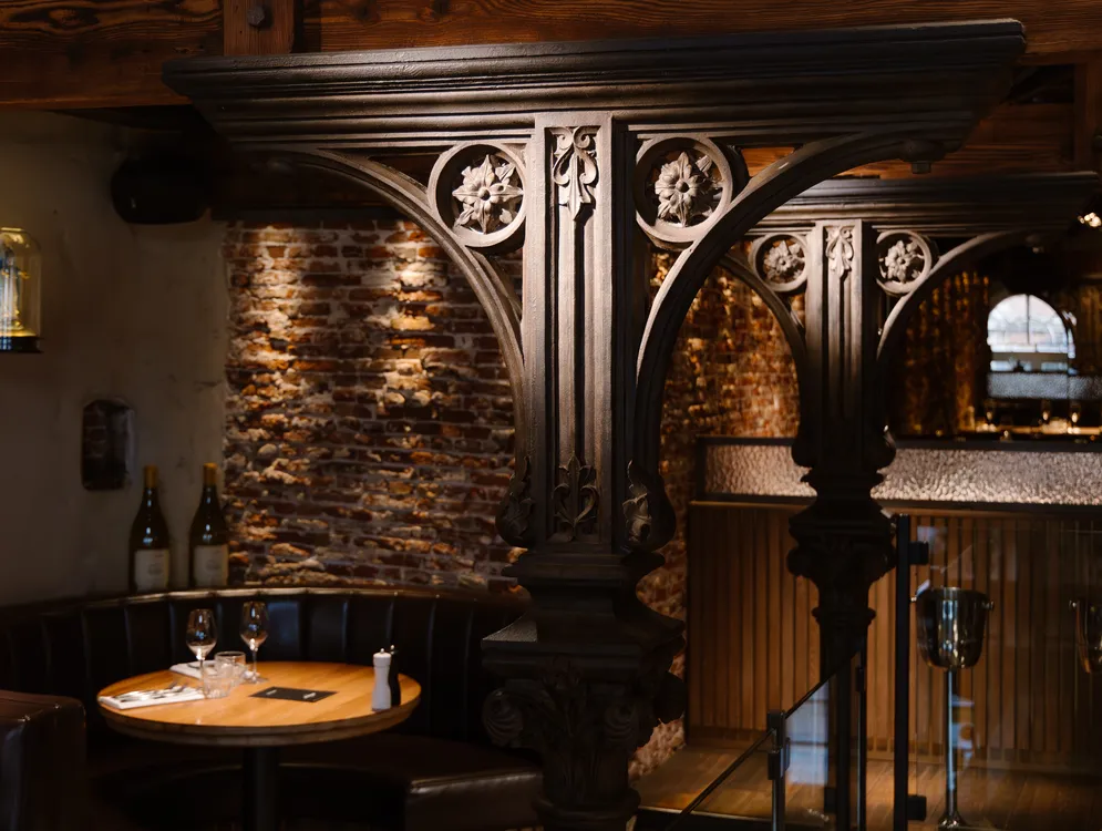 Foto 8 van The Bishop